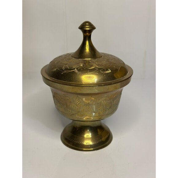 VTG Etched Brass Pedestal Lidded Jar – Engraved Decorative Bowl Container 6.75" - Picture 1 of 8